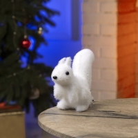 Светодиодная фигура «Белочка» 7 × 14 × 5 см, флок, батарейки CR2032х2 (в комплекте), свечение тёплое белое Светодиодная фигура «Белочка» 7 × 14 × 5 см, флок, батарейки CR2032х2 (в комплекте), свечение тёплое белое