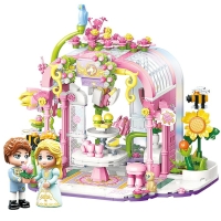 Конструктор Принцессы &laquo;Чайная беседка&raquo;, 640 деталей