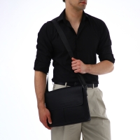 Сумка мужская деловая TEXTURA, 2 наружных кармана, цвет чёрный Сумка мужская деловая TEXTURA, 2 наружных кармана, цвет чёрный