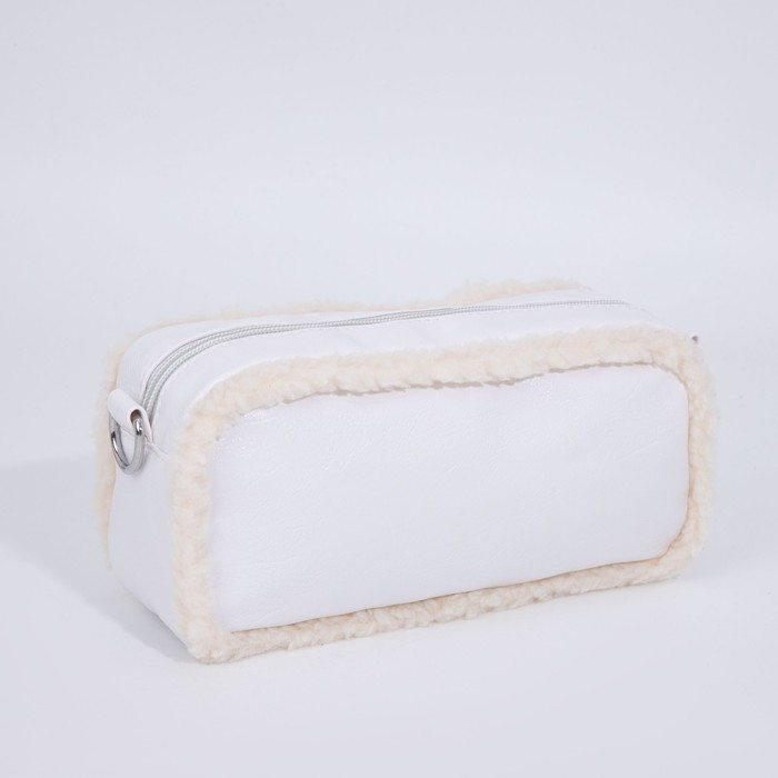 Сумка кросс-боди на молнии, цвет белый Сумка кросс-боди на молнии, цвет белый
