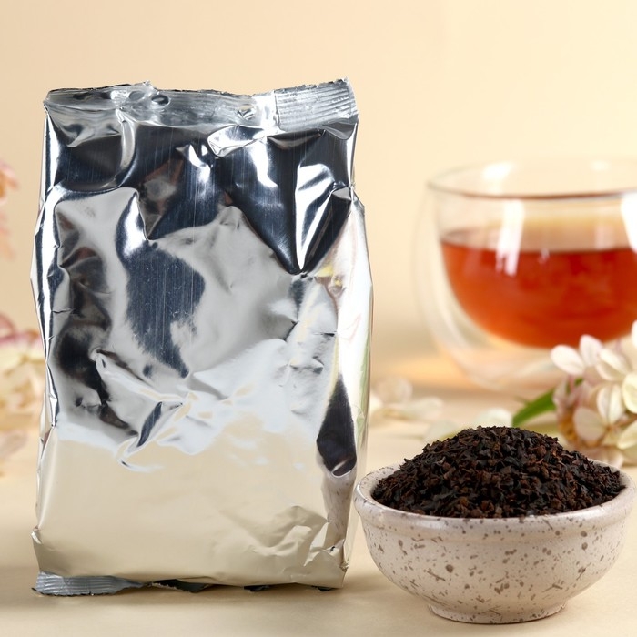 Чай чёрный в коробке конфете &laquo;Британские мопсы&raquo;, вкус: лесные ягоды, 100 г.