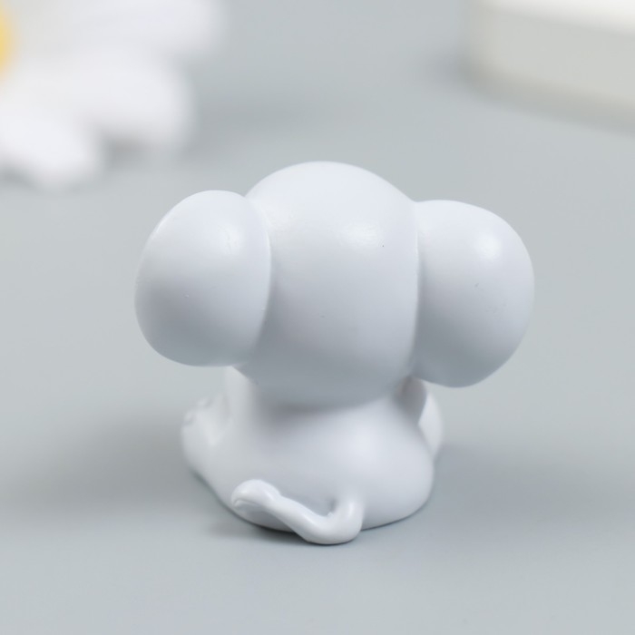 Фигурка для флорариума полистоун "Малыш слонёнок" 3,2х2,9 см