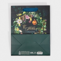 Пакет подарочный новогодний ламинированный &laquo;Волшебство&raquo;, MS 18 х 23 х 10 см, Новый год