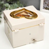 Шкатулка пластик музыкальная механическая "Комод" белый 11х13,3х11,5 см Шкатулка пластик музыкальная механическая "Комод" белый 11х13,3х11,5 см