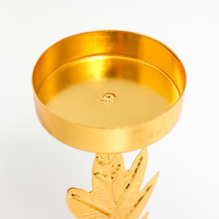 Подсвечник металл, на 1 свечу Подсвечник металл, на 1 свечу "Дубовый лист" d-5 см, золото 6,5х6,5х14,5 см
