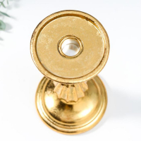 Подсвечник полистоун на 1 свечу "Колонна с воланами" золото 23х12х12 см Подсвечник полистоун на 1 свечу "Колонна с воланами" золото 23х12х12 см