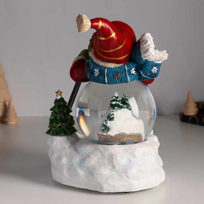 Сувенир полистоун водяной шар музыка, свет Сувенир полистоун водяной шар музыка, свет "Снеговичок на лыжах" d=10 см 15х13,5х21 см