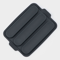 Форма для выпечки с перфорацией «Багет», силикон, 34,5×24×2,2 см, 3 ячейки (28×6×2 см), цвет серый Форма для выпечки с перфорацией «Багет», силикон, 34,5×24×2,2 см, 3 ячейки (28×6×2 см), цвет серый