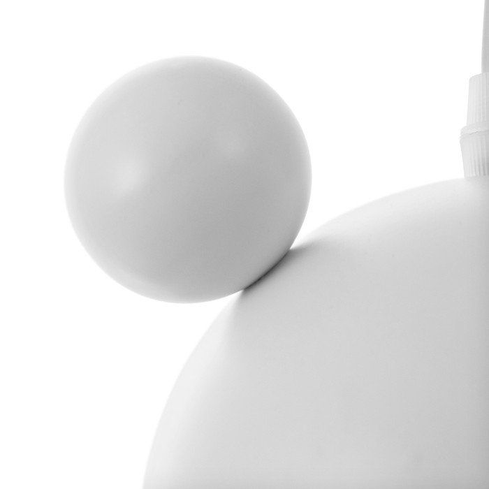 Светильник BayerLux "Барни" 3хЕ27 40Вт белый 21х51х21-120см