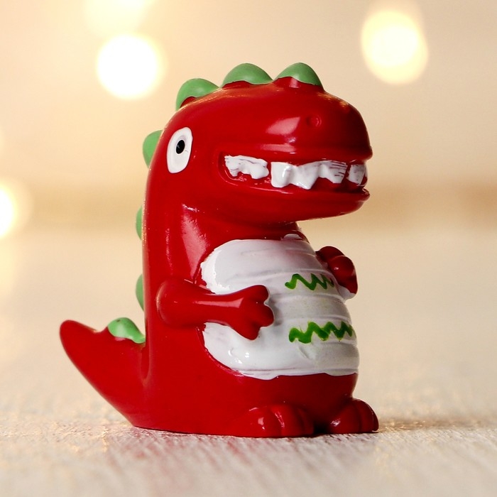 Миниатюра кукольная «Красный дракон» Миниатюра кукольная «Красный дракон»