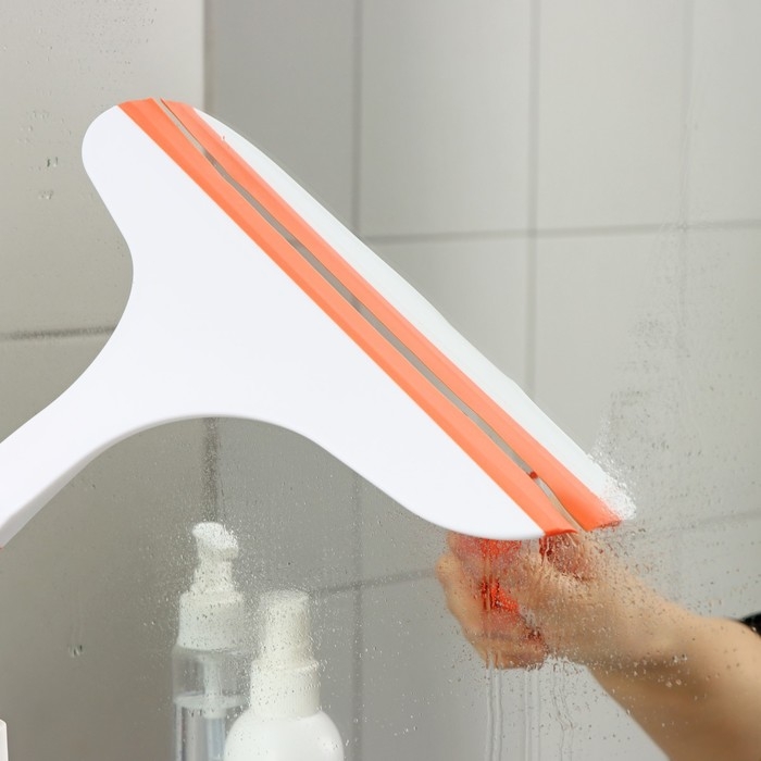 Водосгон с нескользящей ручкой Raccoon Orange, сгон силикон, 25&times;24 см