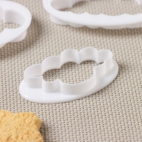 Набор выемок кондитерских для марципана и теста Доляна, 5 шт, 7,8×4,6×1 см Набор выемок кондитерских для марципана и теста Доляна, 5 шт, 7,8×4,6×1 см