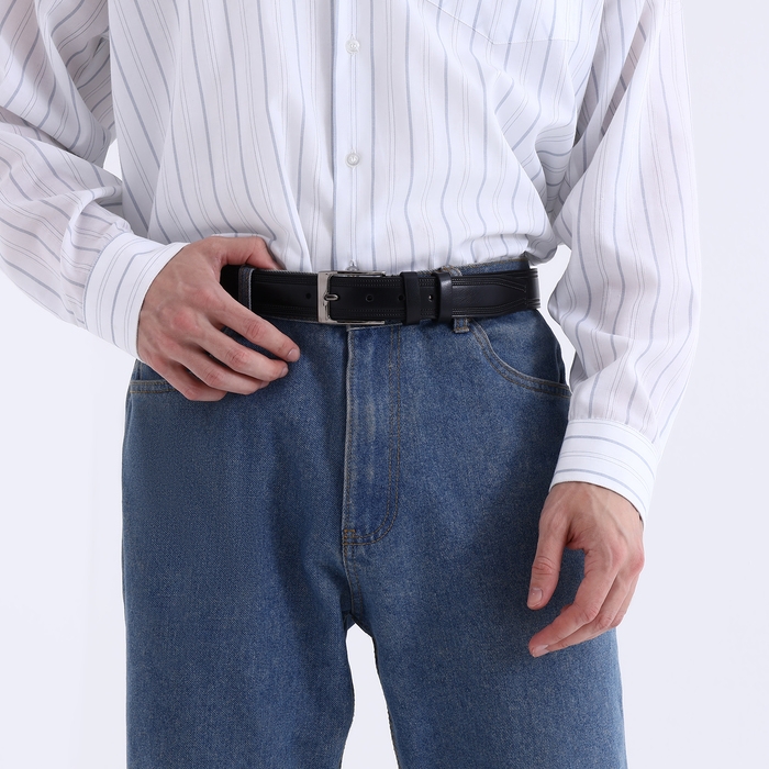 Ремень мужской «Великан», ширина 4 см, винт, пряжка металл, цвет чёрный Ремень мужской «Великан», ширина 4 см, винт, пряжка металл, цвет чёрный