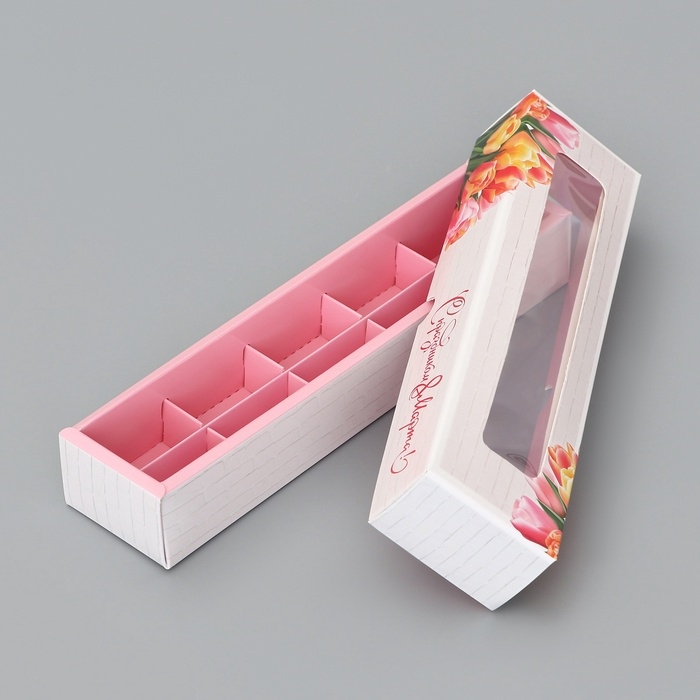 Коробка для 5 конфет с обечайкой, с окном Коробка для 5 конфет с обечайкой, с окном "8 марта", 21 х 5 х 3,3 см. Кондитерская упаковка