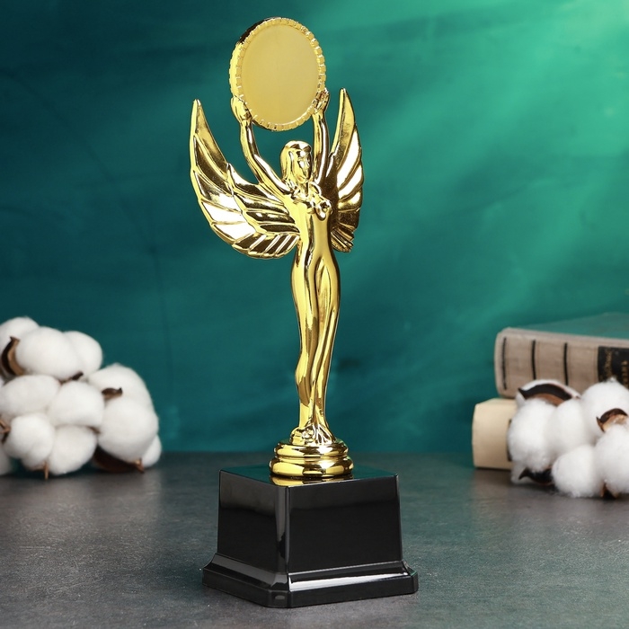 Стела Стела "Ника" 8х8х26см