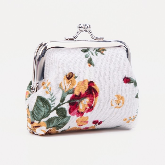 Кошелёк женский на фермуаре, цвет белый