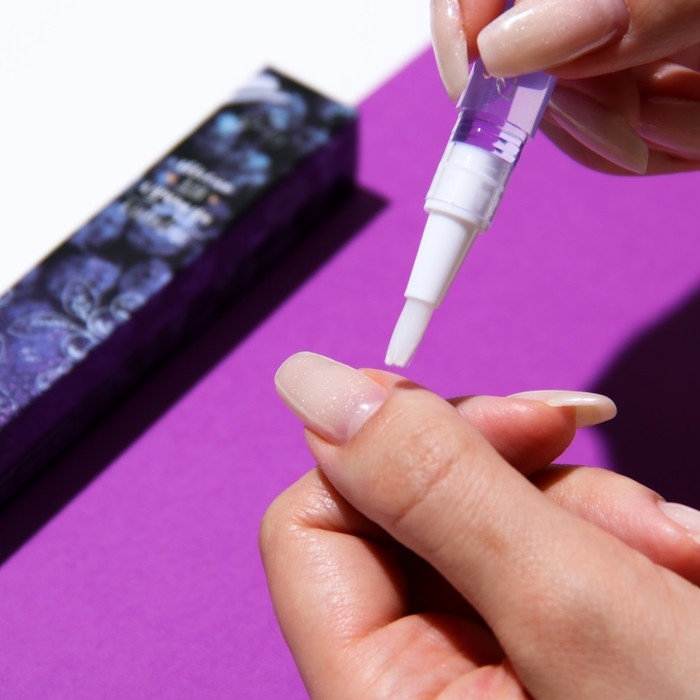 Масло для кутикулы в карандаше &laquo;Черника&raquo;