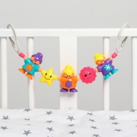 Растяжка на коляску/кроватку «Человечки», 3 игрушки, Крошка Я Растяжка на коляску/кроватку «Человечки», 3 игрушки, Крошка Я