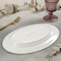 Блюдо фарфоровое овальное c утолщённым краем Доляна White Label, 30,5×20×3 см, цвет белый Блюдо фарфоровое овальное c утолщённым краем Доляна White Label, 30,5×20×3 см, цвет белый