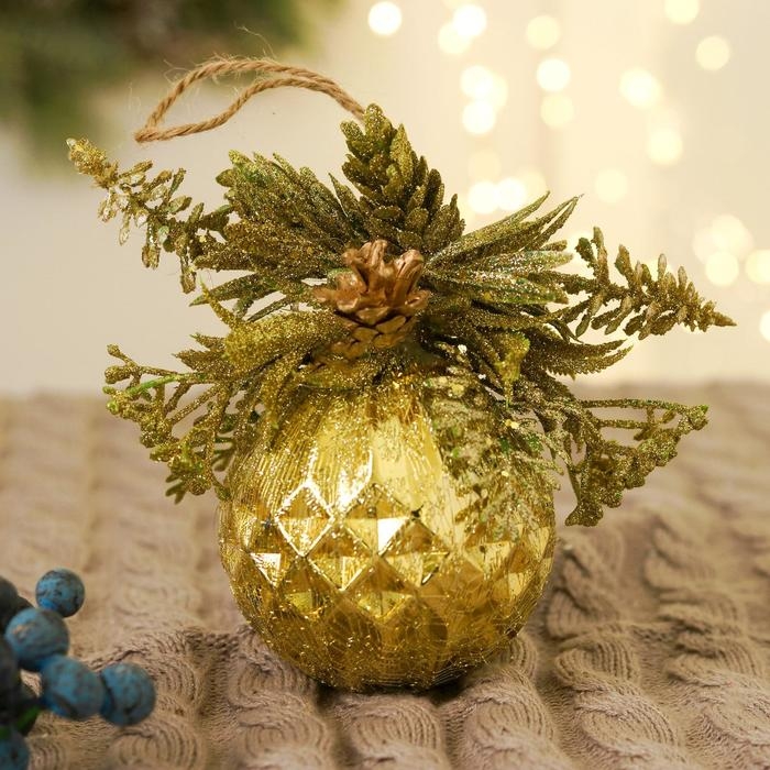 Шар пластик d-8 см Шар пластик d-8 см "Валенсия" грани шишка ягоды, золото