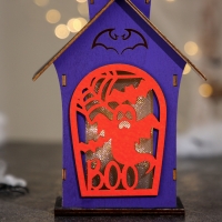 Декор с подсветкой &laquo;Дом криков&raquo;, 7 &times; 12 &times; 21 см