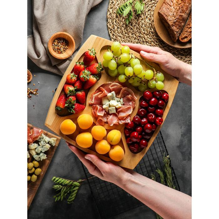 Менажница квадратная Доляна, 28&times;28&times;1,8 см, 5 секций, берёза