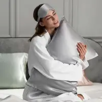 Маска для сна Essential, светло-серая Маска для сна Essential, светло-серая