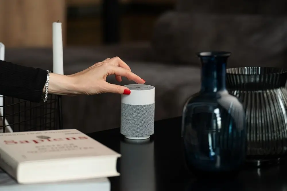 Беспроводная колонка Uniscend Tappy, белая Беспроводная колонка Uniscend Tappy, белая