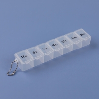 Таблетница «На неделю», с цепочкой, русские буквы, 15 × 3,3 × 2 см, 7 секций, цвет МИКС Таблетница «На неделю», с цепочкой, русские буквы, 15 × 3,3 × 2 см, 7 секций, цвет МИКС