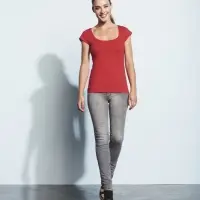 Футболка женская с глубоким вырезом Melrose 150 зеленое яблоко, размер M Футболка женская с глубоким вырезом Melrose 150 зеленое яблоко, размер M