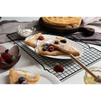 Тарелка фарфоровая обеденная Magistro &laquo;Блик&raquo;, 25&times;16,5&times;1,5 см, цвет белый