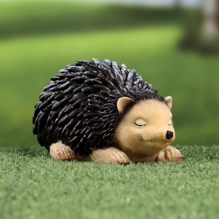 Садовая фигура Садовая фигура "Ежик греется" 18х10х10см