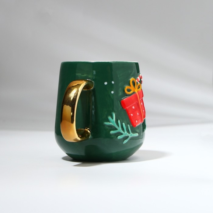 Новый год! Кружка новогодняя керамическая &laquo;Подарок&raquo;, 600 мл, цвет зелёный