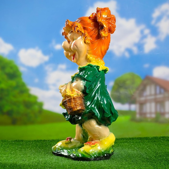 Садовая фигура Садовая фигура "Гном девочка с цветами" большая 30х29х58см МИКС