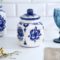 Банка для сып.продуктов "КАСКАД", 16,5см, V-0,95л, авт.Шибаев С.,гжель Банка для сып.продуктов "КАСКАД", 16,5см, V-0,95л, авт.Шибаев С.,гжель