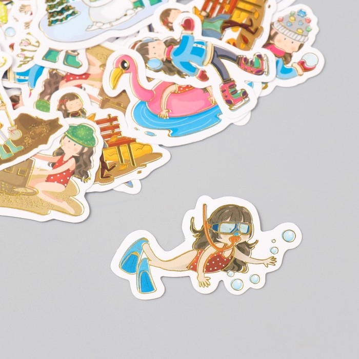 Наклейки для творчества "Четыре сезона" тиснение золото набор 48 шт 9х7х0,8 см