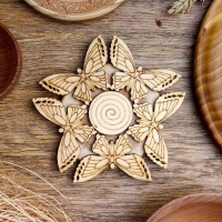 Подставка под горячее «Бабочки», D=11 см, можжевельник Подставка под горячее «Бабочки», D=11 см, можжевельник