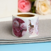 Наклейки для цветов и подарков "Пионы", 4,4 х 4,4 см, 252 шт. Наклейки для цветов и подарков "Пионы", 4,4 х 4,4 см, 252 шт.