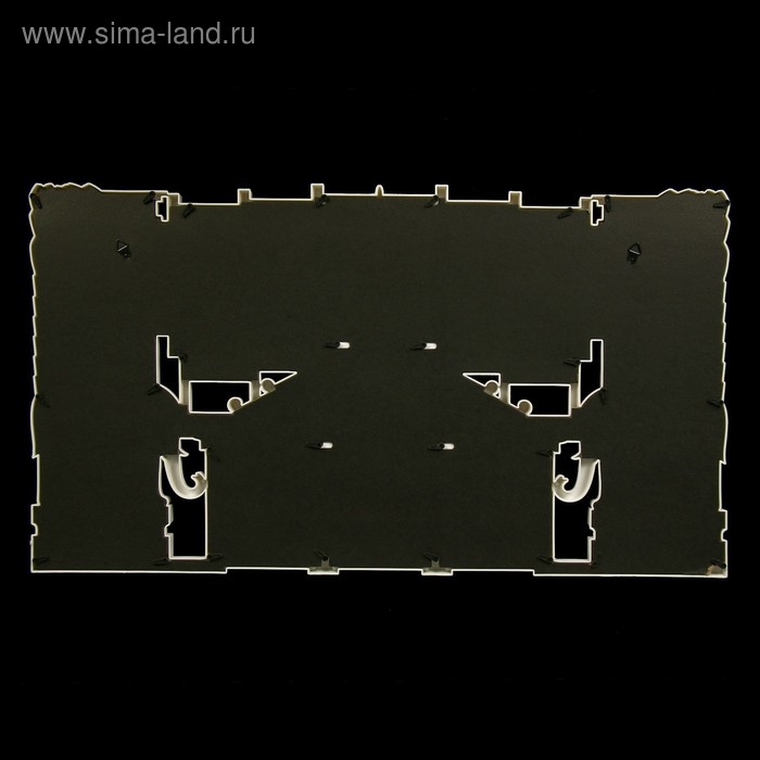 Фоторамка пластик на 9 фото 10х10, 10х15 см Фоторамка пластик на 9 фото 10х10, 10х15 см "Домик у моря" белая 36,5х67х2 см