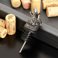 Гейзер для вина &laquo;Волк&raquo;, 9 см