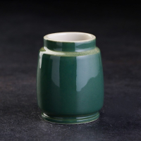 Набор фарфоровый: штоф &laquo;Генерал&raquo;, 0.5 л + 3 рюмки, гильза