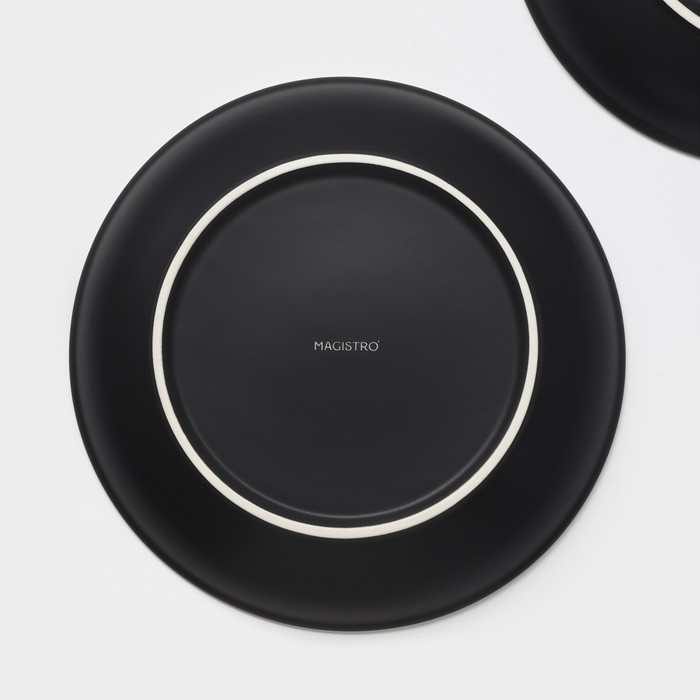 Набор тарелок керамических Magistro Matt black, 950 мл, 23,5×4 см, 2 шт Набор тарелок керамических Magistro Matt black, 950 мл, 23,5×4 см, 2 шт