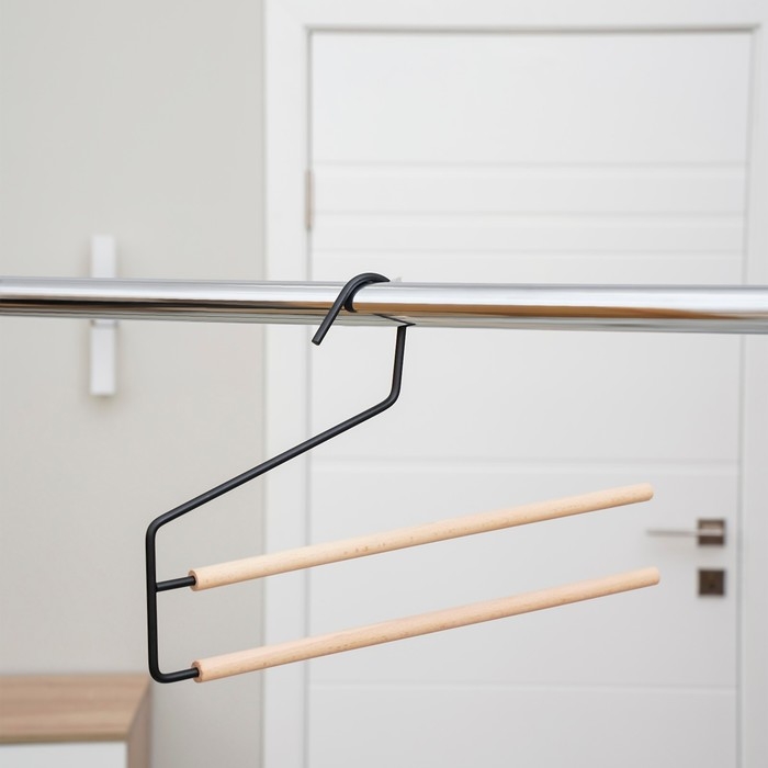 Вешалка для брюк и юбок SAVANNA Wood, 36&times;21,5&times;1,1 см, многоуровневая, цвет чёрный