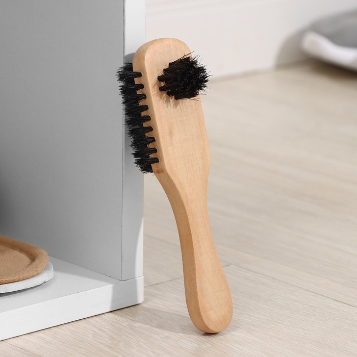 Щётка для одежды и обуви трёхсторонняя, 17&times;5,5&times;4,5 см