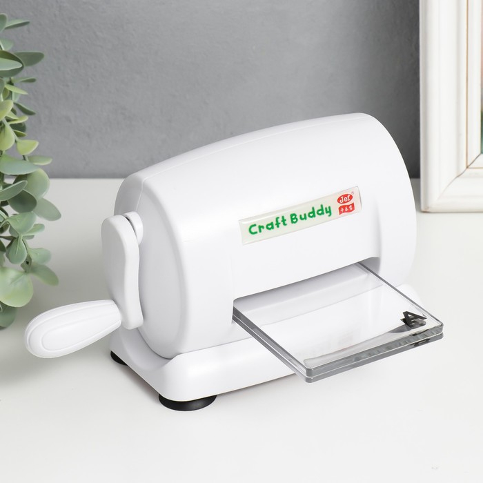 Машинка для вырубки и тиснения МИКС 21,2х11,5х9 см + 2 пластины пластик 7,8х16 см