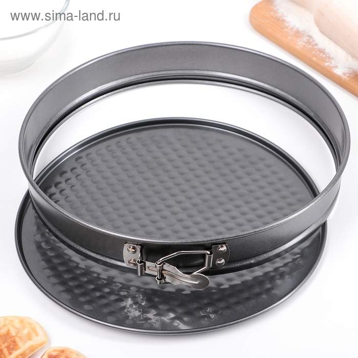 Набор форм для выпечки разъёмных Доляна «Элин низкие», 3 предмета: d=28/26/24×4 см, антипригарное покрытие, цвет чёрный Набор форм для выпечки разъёмных Доляна «Элин низкие», 3 предмета: d=28/26/24×4 см, антипригарное покрытие, цвет чёрный