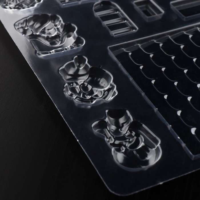 Форма для шоколада новогодняя &laquo;Элементы домика&raquo;, 12 ячеек, 15&times;8&times;2,5 см, цвет прозрачный