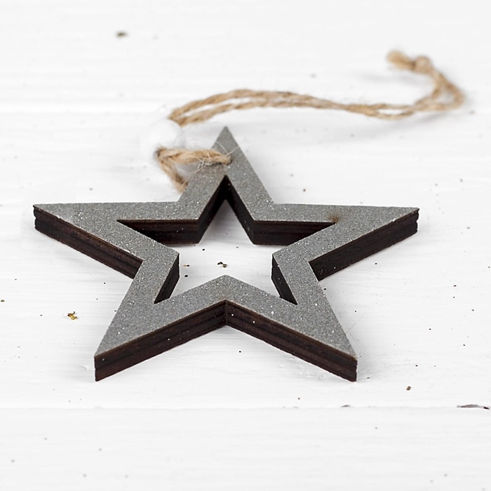 Новогодняя подвеска &laquo;Серебряная звезда&raquo;