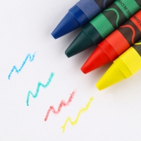 Подарочный набор блокнот А6, карандаши (2 шт.) и восковые мелки (4 шт.) &laquo;Цвети этой весной&raquo;