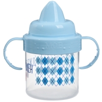 Поильник детский с твёрдым носиком «Джентльмен», 150 мл., с ручками, цвет голубой Поильник детский с твёрдым носиком «Джентльмен», 150 мл., с ручками, цвет голубой